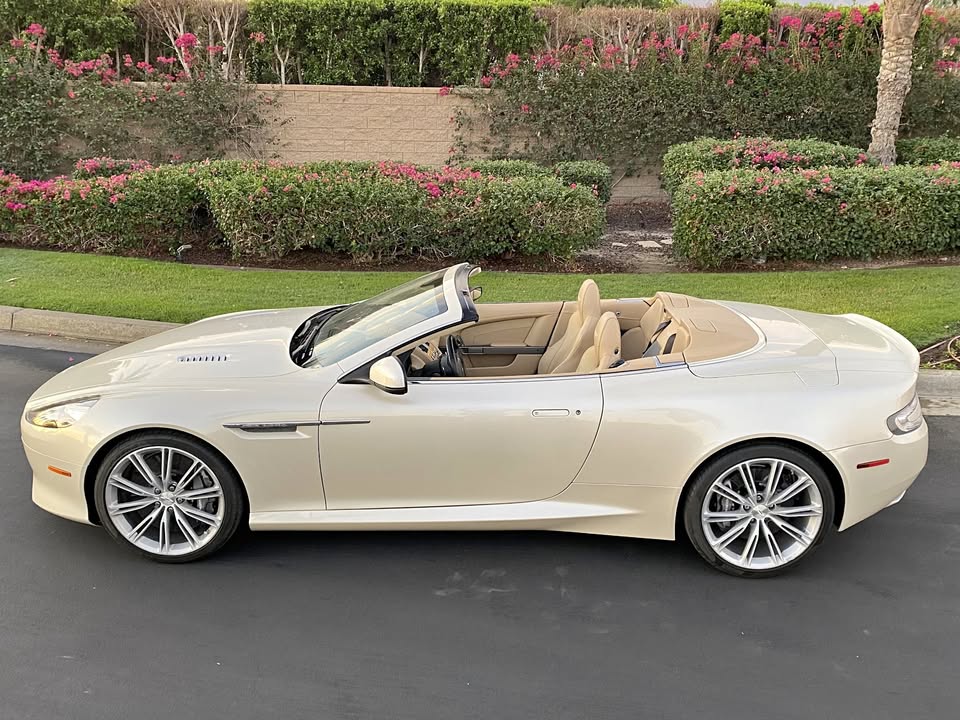 2014 Aston Martin DB9 Volante For Sale in Indio, CA | USA