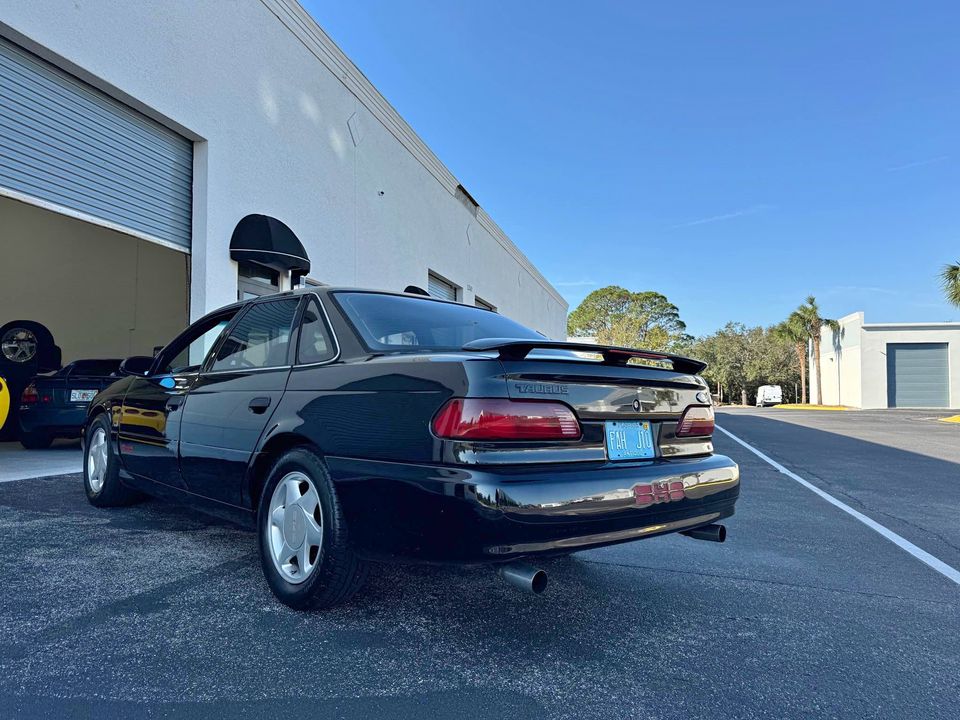 1992 Ford Taurus SHO For Sale in Daytona Beach, FL | USA