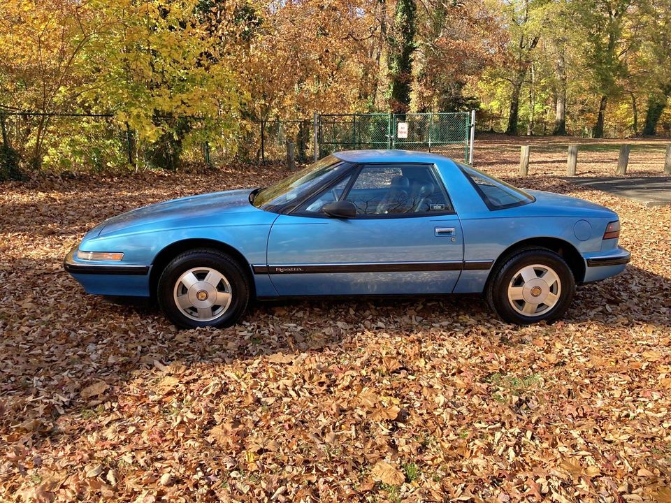 1990 Buick Reatta For Sale in Alloway, NJ | USA