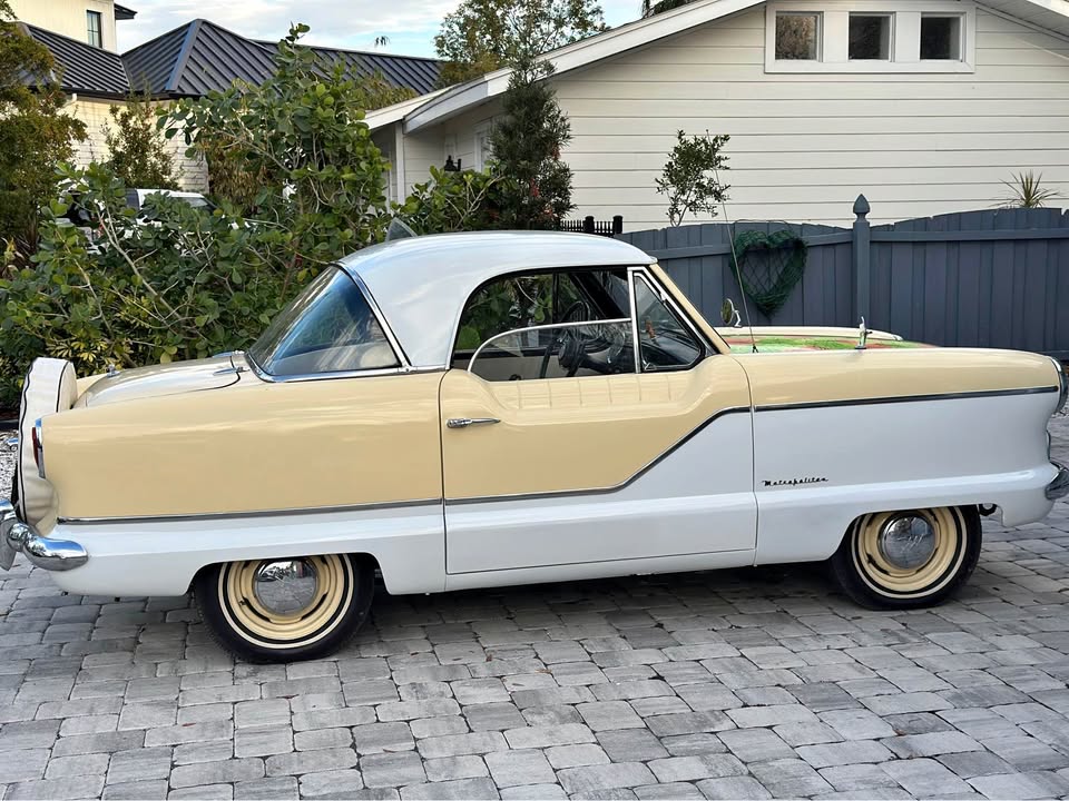 1962 Nash Metropolitan For Sale in Sarasota, FL | USA