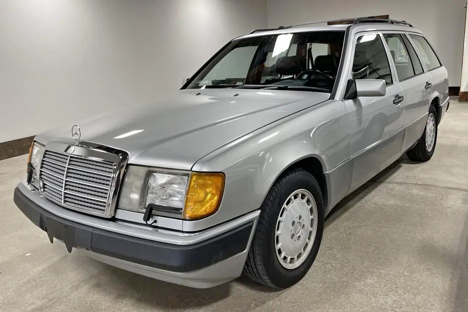 1992 Mercedes-Benz 300 TE 4MATIC For Sale in Houston, TX | USA