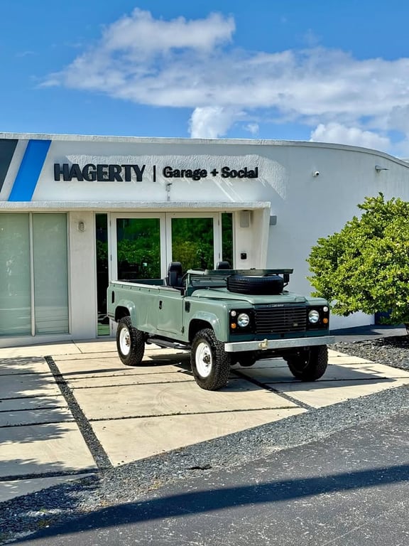 1984 Land Rover Defender 110 For Sale in Miami, FL | USA