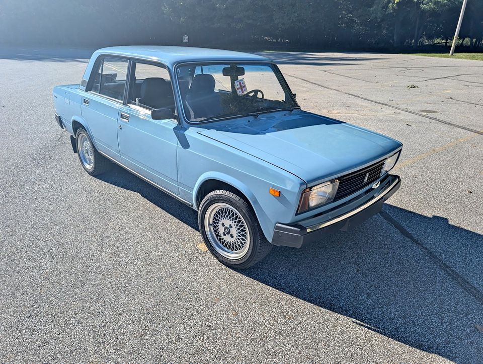 1989 Lada 2105 For Sale in Cleveland, OH | USA