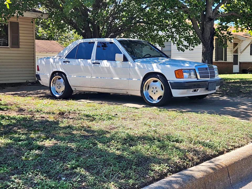 1992 Mercedes-Benz 190E 2.6 For Sale in Hurst, TX | USA