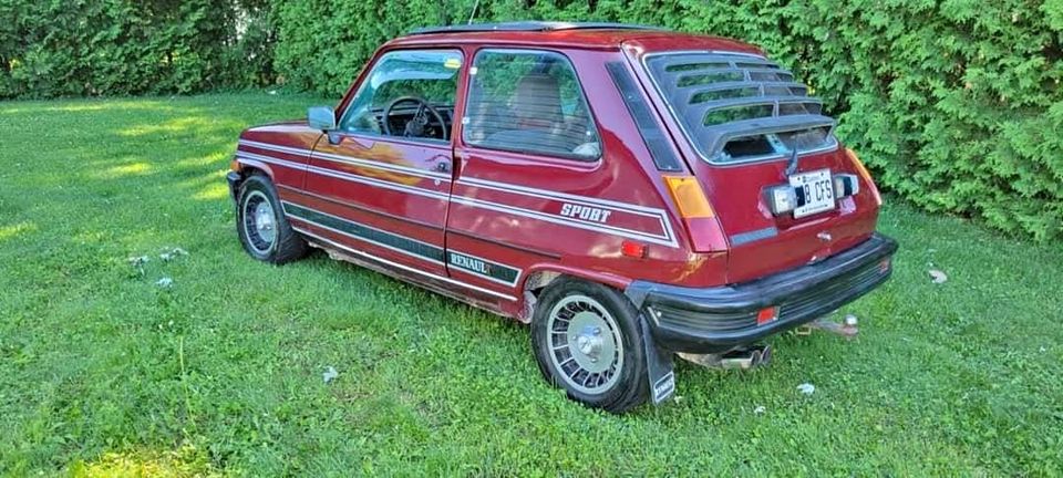 1985 Renault 5 For Sale in Granby, QC | Canada