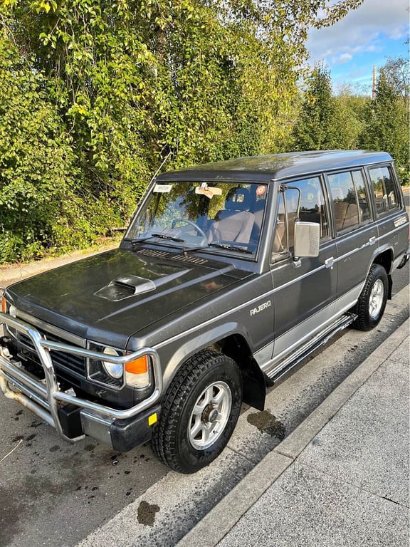 1990 Mitsubishi Pajero For Sale in Bellingham, WA | USA