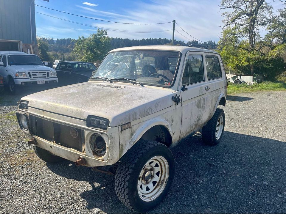 1994 Lada Niva 2121 For Sale in North Cowichan, BC | Canada