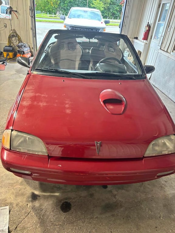 1991 Pontiac Firefly For Sale in Sherbrooke, QC | Canada