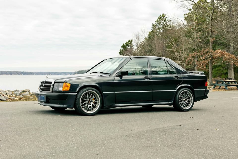 1986 Mercedes-Benz 190E For Sale in N/A | USA