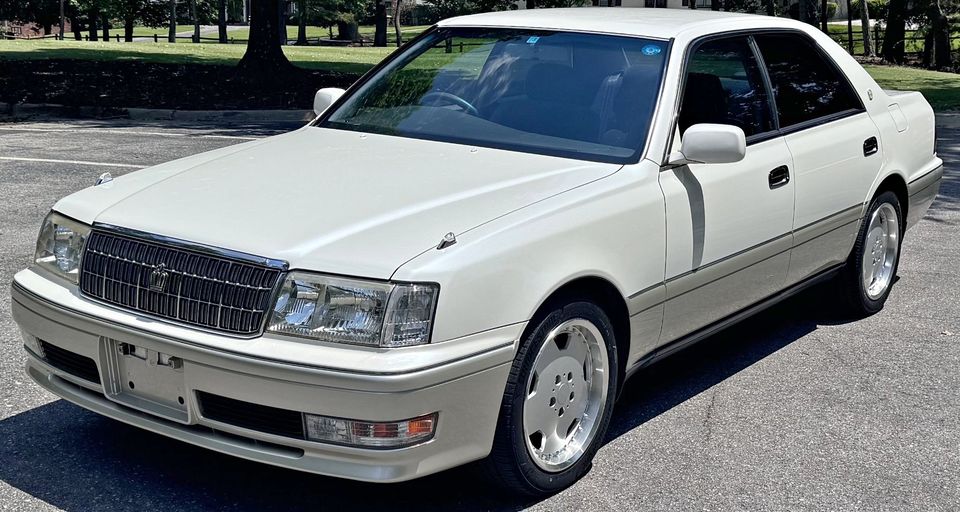 1999 Toyota Crown Royal Saloon For Sale in LA | USA