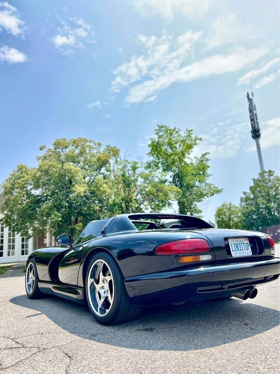 2002 Dodge Viper RT/10 For Sale in Mississauga, ON | Canada