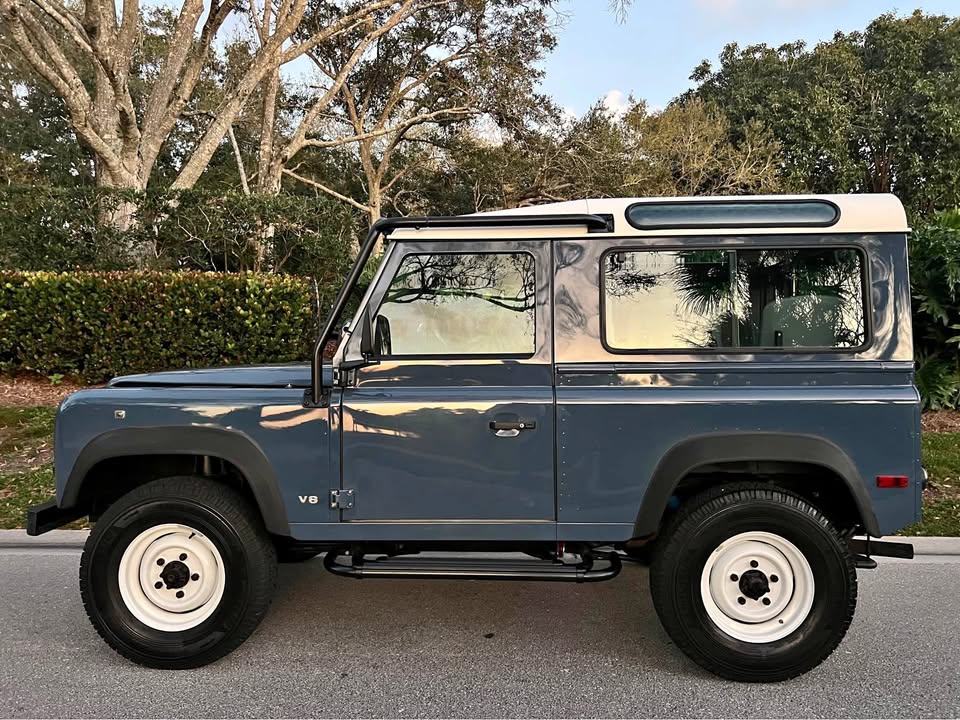 1997 Land Rover Defender 90 For Sale in Palm Beach Gardens, FL | USA