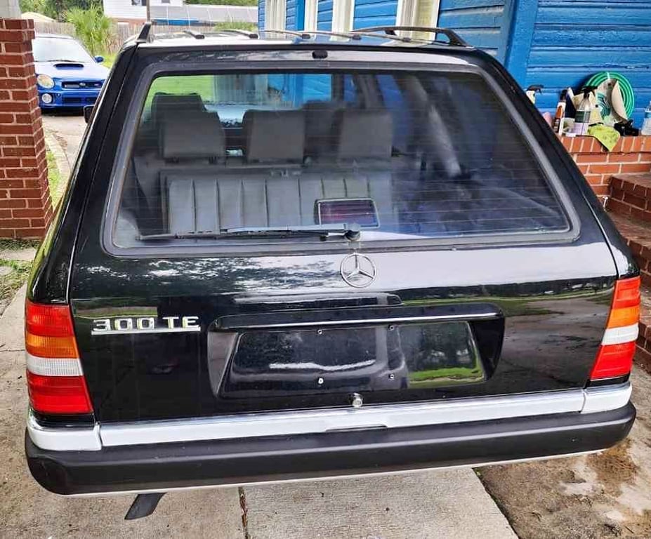 1992 Mercedes-Benz 300 TE For Sale in Sanford, FL | USA