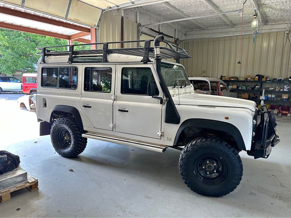 1996 Land Rover Defender 110 For Sale in Austin, TX | USA