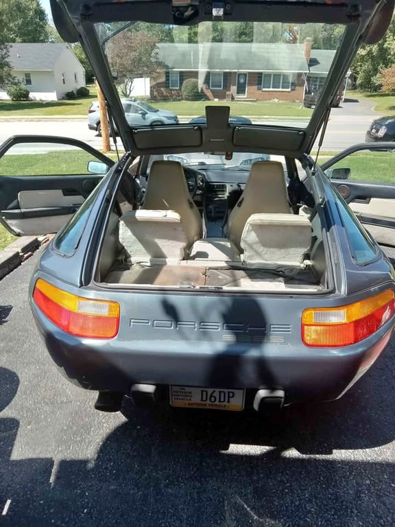 1987 Porsche 928 S4 For Sale in Chambersburg, PA | USA