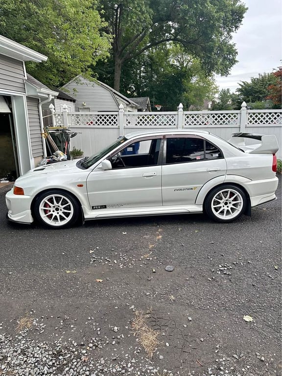 1998 Mitsubishi Lancer Evolution V For Sale in Summit, NJ | USA