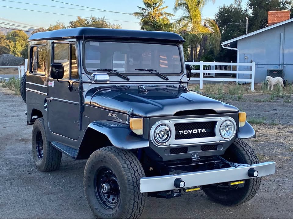 1970 Toyota Land Cruiser FJ40 For Sale in Temecula, CA | USA